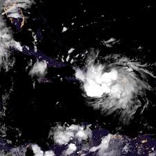 San juan, puerto rico (ap) — fuertes lluvias castigaron el este del caribe el miércoles mientras se formaba la tormenta tropical isaías a su paso al sur de puerto rico. La Tormenta Tropical Laura Se Dirige Con Toda Su Fuerza A Cuba Y El Huracan Marco Hacia Ee Uu