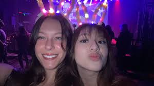 We are looking for a housekeeper & a dining room server at Charter Senior  living of Paris!