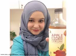 Tetapi, jangan mengonsumsi cuka apel lebih dari 2 sendok makan (30 milliliter) sekali minum. 20 Kebaikan Minum Cuka Apple Apple Cider Vinager Acv Bella Idura