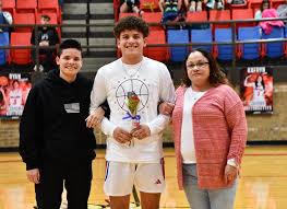 🐾🏀SENIOR NIGHT 2024🏀🐾