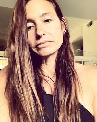 Practicing love songs for my future boyfriend #coronaquarantine #instavirus  #keepingbusy #taylorswift #lover #notapro #singlemomlife  #noboyfriendinsight #cantleavethehouse #waitingformisterright ...