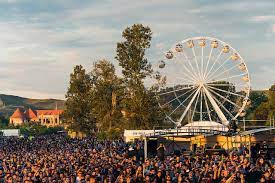 Lineup electric castle 2019 tot ce vrei să știi despre artiștii nou anunțați iqool. Electric Castle Wikiwand