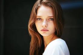 If you choose the right hairstyle, you will look great. The Best Hairstyles For Face Shapes In 2021 Lovehairstyles Com