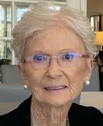 Joan Munch's Instagram, Twitter & Facebook