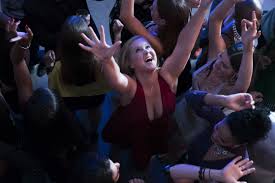 Gli altri però la vedono sempre uguale. Come Ti Divento Bella Film Riuscito Che Esalta La Potenza Di Amy Schumer Wired