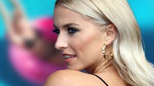Lena gercke has a great tip against boredom: Lena Gercke Sechs Wochen Nach Baby Zoe Zeigt Sie Ihren Flachen Bauch Im Bikini Bunte De