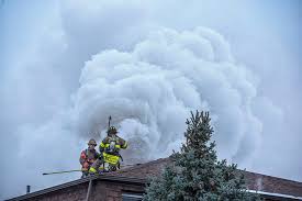 community rallies around fire victims