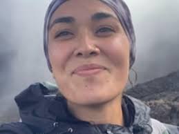 A Maui woman missed her flight