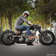 Ryders Lorrach On Instagram Anybody Can Jump A Motorcycle The Trouble Begins When You Try To Land Zero Engineering Bobber Chopper Street Fighter Motorcycle