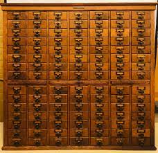 8.66'' h x 15.71'' w x 11.81'' d. Oak 1920s Library Bureau Sole Maker Card Catalog Cabinet 105 Drawer At 1stdibs