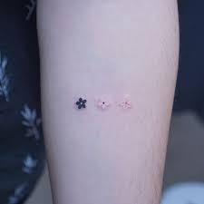 12 Ideas For Lindisimas Tatuarte Una Flor Tiny Tattoos For Women Temp Tattoo Mini Tattoos