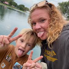 Hello, when do the Christmas decorations and the Rockefeller tree usually  get taken down? Thank you ☺️