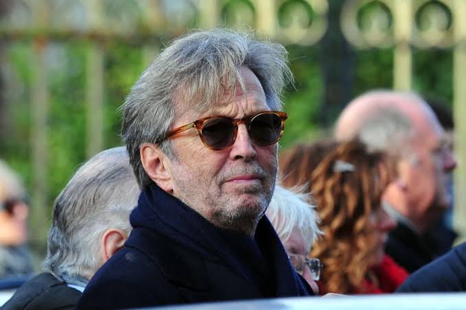 🎬 At 80, Eric Clapton Finally Reveals the Truth About Willie Nelson — The Legend He Truly Respects