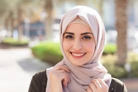 Cara menggambar orang dengan mudah dari wajah hingga. Hukum Memakai Jilbab Bagi Perempuan Menurut Islam Okezone Muslim