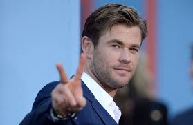 Chris Hemsworth : l'acteur met sa carrière en pause pour des raisons de  santé