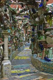 Philadelphia S Magic Gardens Philadelphia Magic Gardens Garden Mirrors Places To Go