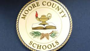 School board votes Woodward for SCC trustee