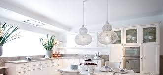 L Kuche Landhaus Windsor Lack Sahara Softmatt Mit Fantastic White Haus Kuchen L Kuche Landhaus Landhauskuche