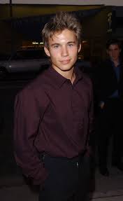 Born jonathan taylor weiss on 8th september, 1981 in bethlehem, pennsylvania, usa, he is famous for randy on home improvement. Jonathan Taylor Thomas Zimbio