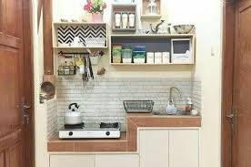 Dapur minimalis bernuansa putih biasanya, gaya skandinavia sangat bergantung pada warna netral, putih cerah, garis. 20 Desain Dapur Minimalis Untuk Lahan Kecil Sederhana Tapi Keren