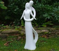 How to secure your garden statues. Infinite Love 60cm Statue Gardensite Co Uk
