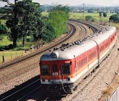 How To Make An Interesting Art Piece Using Tree Branches Ehow Wynyard Station Train Train Tracks