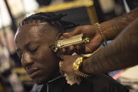 Black hairstylists and barbers offer free services to wildfire victims