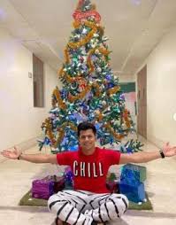 He will then host them for an unpaid work event at his home, a registered premises, on right, then, uk government, joke's on you. Aladdin Siddharth Nigam Has A Working Christmas Menafn Com
