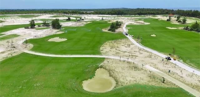 Ảnh] Chiêm ngưỡng Sân golf Golden Sands Golf Resort - Tuyệt tác miền di sản cố đô Huế