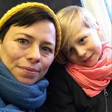 Det som absolut inte får hända. Har hänt. Vår älskade Tage dog i sömnen den  25 januari. Vi vet fortfarande inte varför. Det är en enorm chock och  sorgen är oändlig. Jag