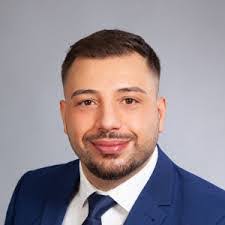 Dan Schneck's Instagram, Twitter & Facebook