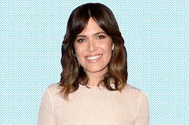 The this is us star announced the arrival of her and husband taylor goldsmith's son in an instagram post feb. Mandy Moore On This Is Us Aging And Her Character S Big Secret