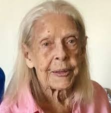 Marie Naquin's Instagram, Twitter & Facebook