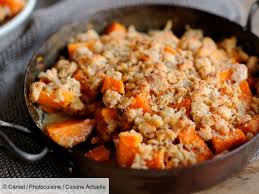 Crumble De Patate Douce Recettes Recette En 2020 Recette De Plat Recettes De Cuisine Recette A Base De Patate Douce