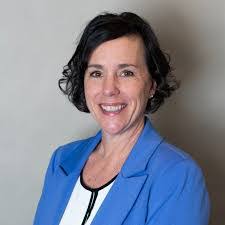 Laura Perrin's Instagram, Twitter & Facebook