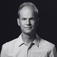 The Modern GC: Navigating Artificial Intelligence