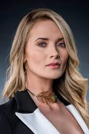 Cuando hay pasión (TV Series) (1999)