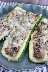 5 Ingredient Easy Zucchini Keto Recipe Low Carb Zucchini Boats Stuffed With Ground Beef And Che Easy Zucchini Recipes Low Carb Zucchini Low Carb Diet Recipes