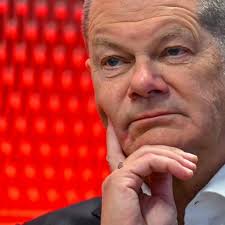 Stream: Die Correctiv-Recherche zum geheimen Treffen von AfD und  Rechtsextremen als szenische Lesung