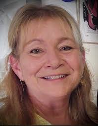 Kim Mccain's Instagram, Twitter & Facebook