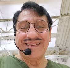 Behold, disciples, as Master Yuan Yonghui demonstrates the essence of our  art in a breathtaking display of skill. Witness finesse and power,  culminating in a remarkable dance of Kung Fu perfection. Our