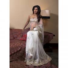 Hum us photo ko delete kar denge. Look Sensuous In A Saree By Drawing Attention To The Midriff And Navel 10 Fashion Trends On Instagram That Show You How To Do So 2019