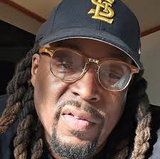 Attended Falconer Public School at 3020 N. Lamon K-8 1977-1985 Here is a  photo of the home of farmer/land owner Laughlin Falconer (Year 1910)  located at the corner of Wellington and Cicero