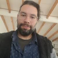 40+ perfiles de «Ricardo Luna»