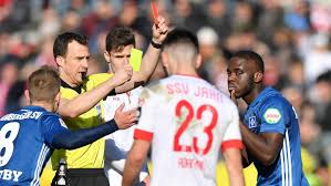 Liga ist die dritthöchste spielklasse im meisterschaftssystem des deutschen vereinsfußballs. 2 Liga Doppel Rot Und Pleite Fur Den Hsv Fussball 2 Liga Sport Bild