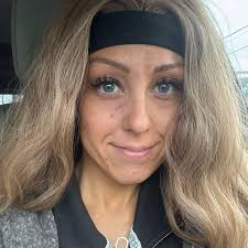 What are some suggestions for a small desk shelf unit and headboard for a  triple dorm room?