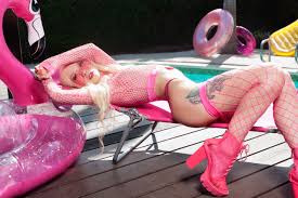 Photographer Elizabeth Waterman challenges our perceptions of porn stars |  Creative Boom