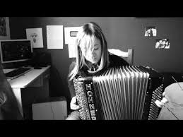 Photoes from edith piafs life, song: La Foule D 39 Edith Piaf A L 39 Accordeon Cassandra Boisserie Youtube Accordion Music Edith Piaf Cassandra