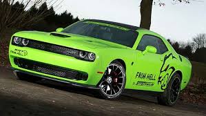 The dodge challenger is the name of three different generations of automobiles (two of those being pony cars) produced by american automobile manufacturer dodge. Dodge Challenger Srt Hellcat Grusse Aus Der Holle Autogazette De