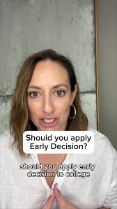 Are you applying to ED? Let me know in the comments #earlydecision  #gettingintocollege #gettingintocollege101 #collegetips #applyingtocollege